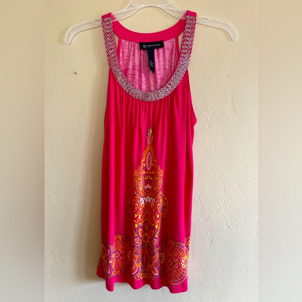 Euc Inc Pink With Pattern And Sequence Sleeveless… - image 1